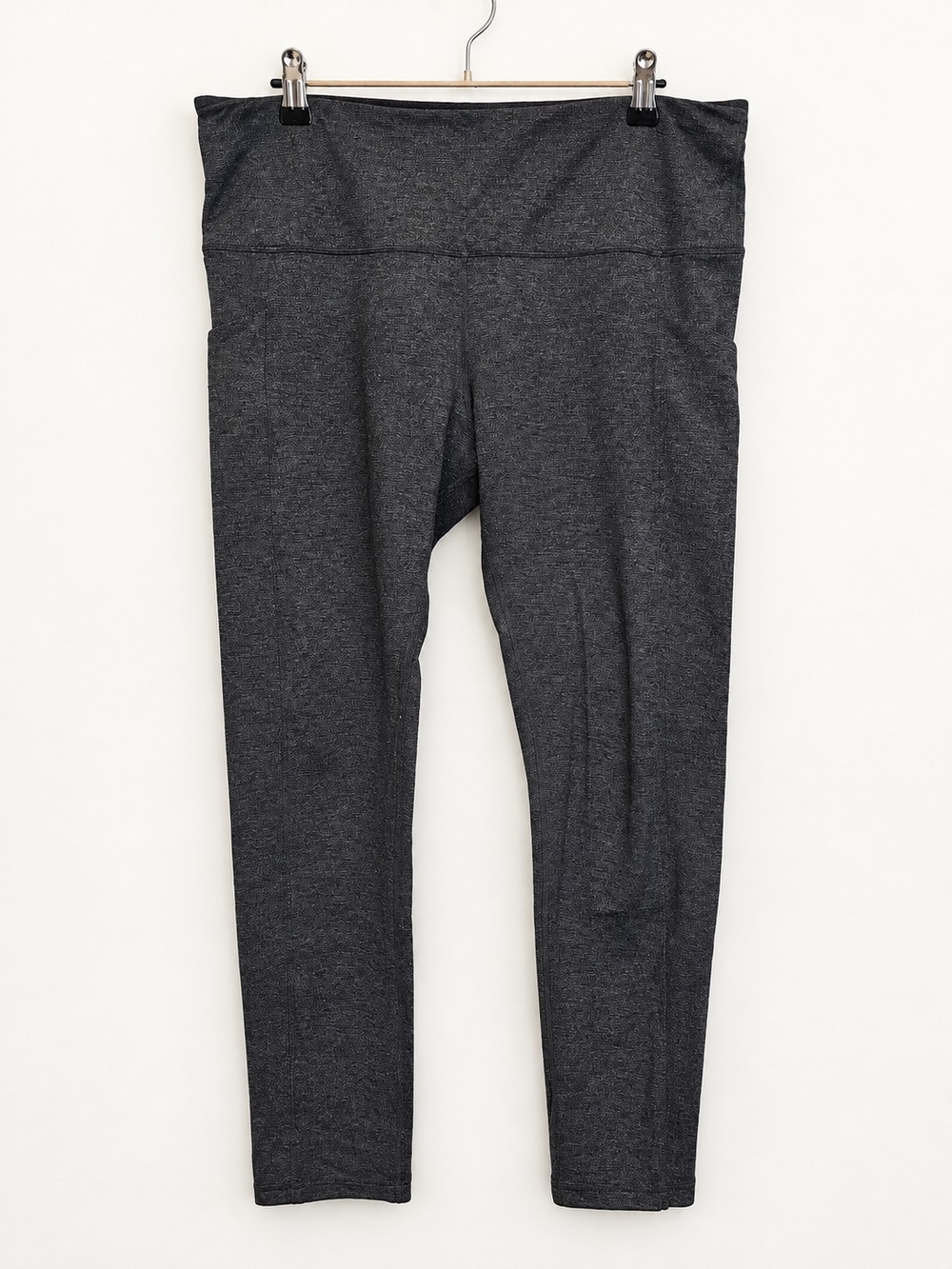 Tuff Athletics Dark Charcoal Gray Stretch Athletic Leggings
